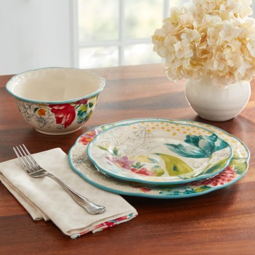 Woman Blooming Bouqu...